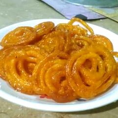 A picture of Home made Jalaibi.