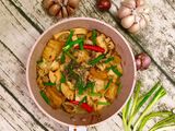 Thịt kho măng đậu hũ