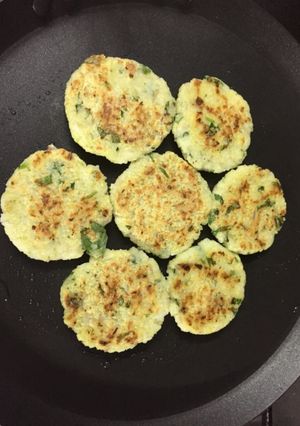 A picture of Leftover Rice Cutlets.