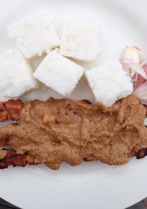 Foto resep Sate ayam oven dan lontong ricecooker