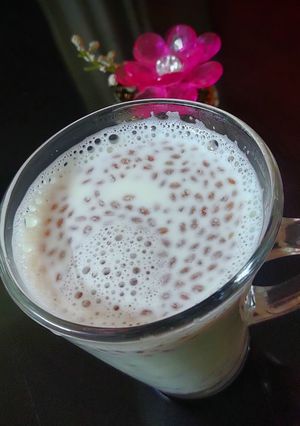 A picture of Garden cress milk.