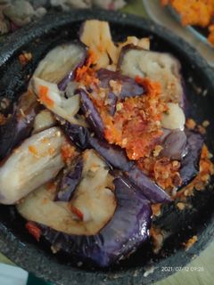Foto resep Sambel Terong Kemiri🍆