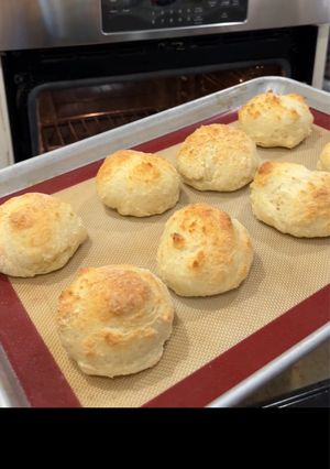 A picture of 2 Ingredient Bread Rolls.