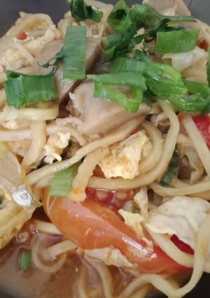 Foto resep Mie Nyemek Pedes Nampol