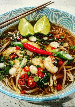 A picture of Vietnamese Prawn Pho.