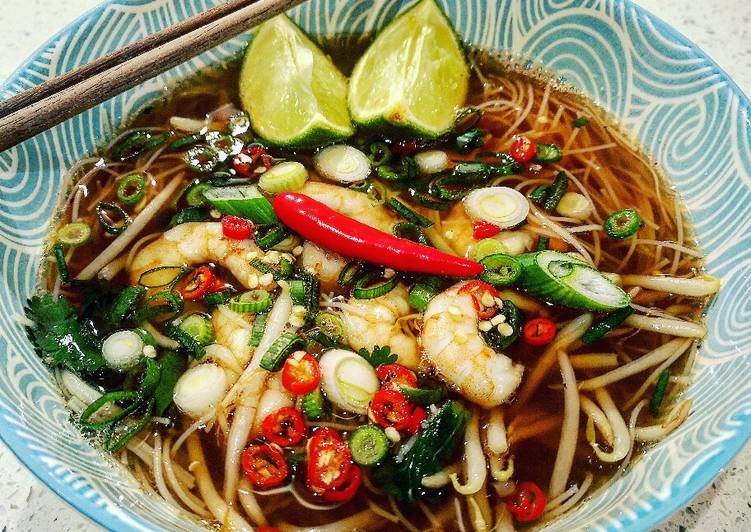 Simple Way to Prepare Tastefully Vietnamese Prawn Pho