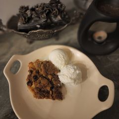 Apple crumble A picture of Apple crumble.