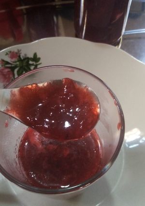 Una foto de Mermelada de frutillas 🍓