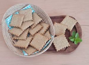 Una foto de Galletitas de avena saladas con ghee ahumado