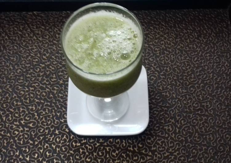 Fresh Kiwifruit Juice with Lemon,No Sugar