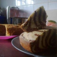 A picture of Zebra cake.