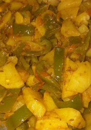 A picture of Potato capsicum veg.