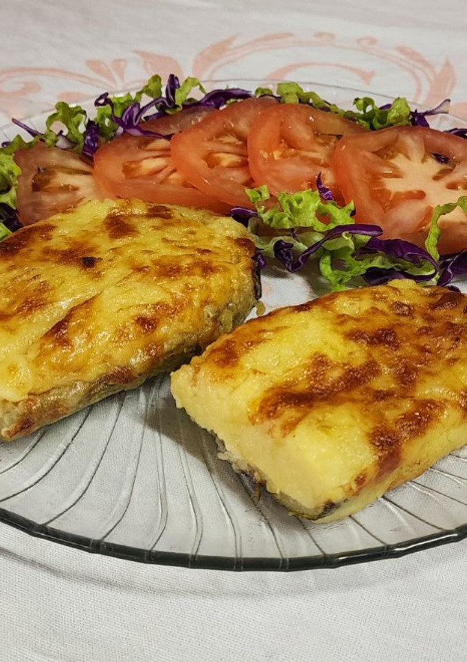 Una foto de Zucchini relleno 🥒🧀🥔