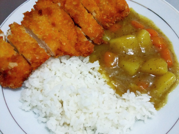 Bagaimana Menyiapkan Japanesse Curry Rice with Chicken Katsu Anti Gagal