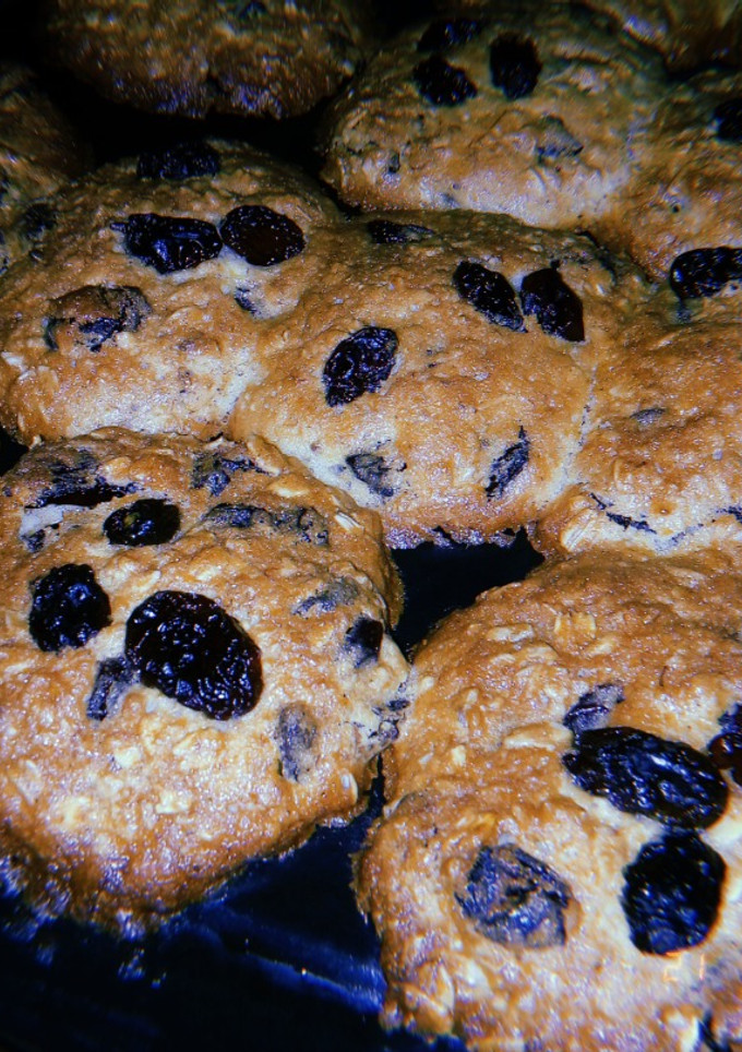 Una foto de Galletitas de Avena, banana y pasas de uva