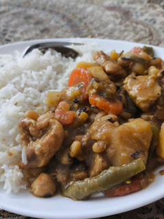عکسی از دستور خوراک مرغ و سبزیجات