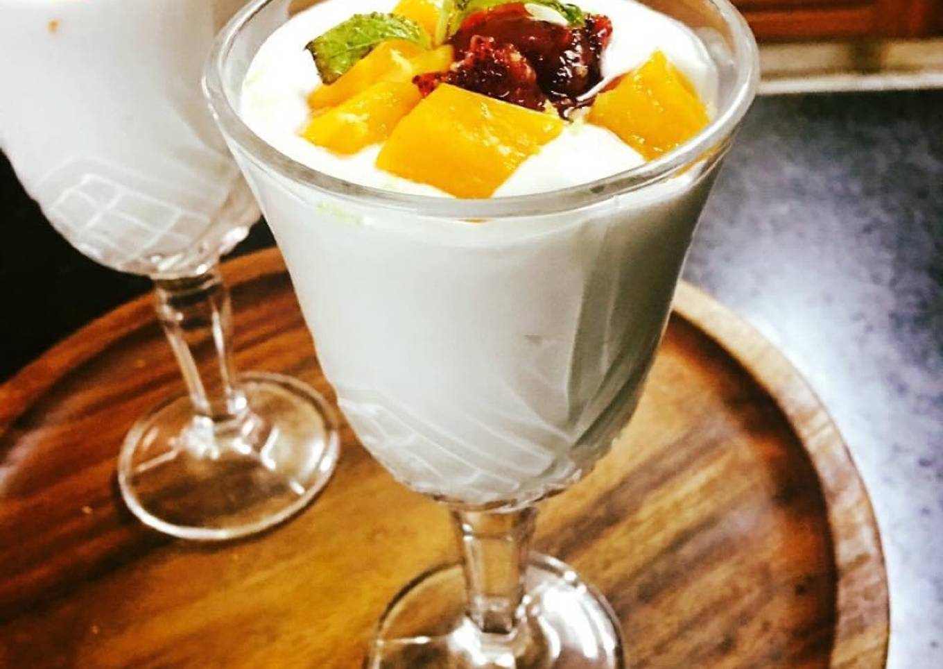 Fresh mango strawberry cream
