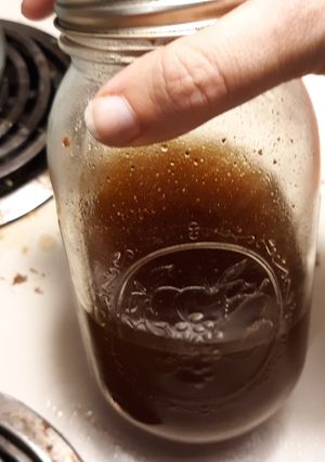A picture of Carolina bbq sauce.