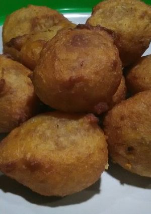 Foto resep Bola-bola roti pisang goreng
