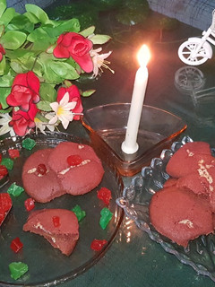 A picture of Red velvet cookies.