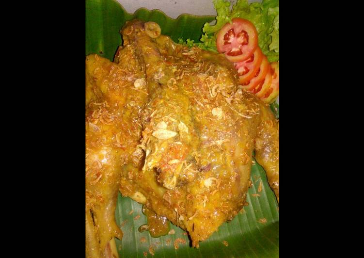 Cara Gampang memasak Ingkung Jawa ala Apriyanti yang Lezat Sekali