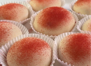 A picture of Raspberry Mochi.