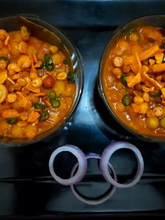 মেলার ঘুগনি (melar ghoogni recipe in Bengali) রেসিপির প্রধান ছবি