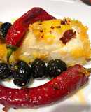 Baccalà con Peperoni Friarielli, Olive Nere e Pepe Rosso a Scaglie