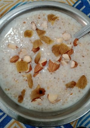 मीठा दलिया (Meetha Dalia recipe in hindi) रेसिपी मुख्य फोटो