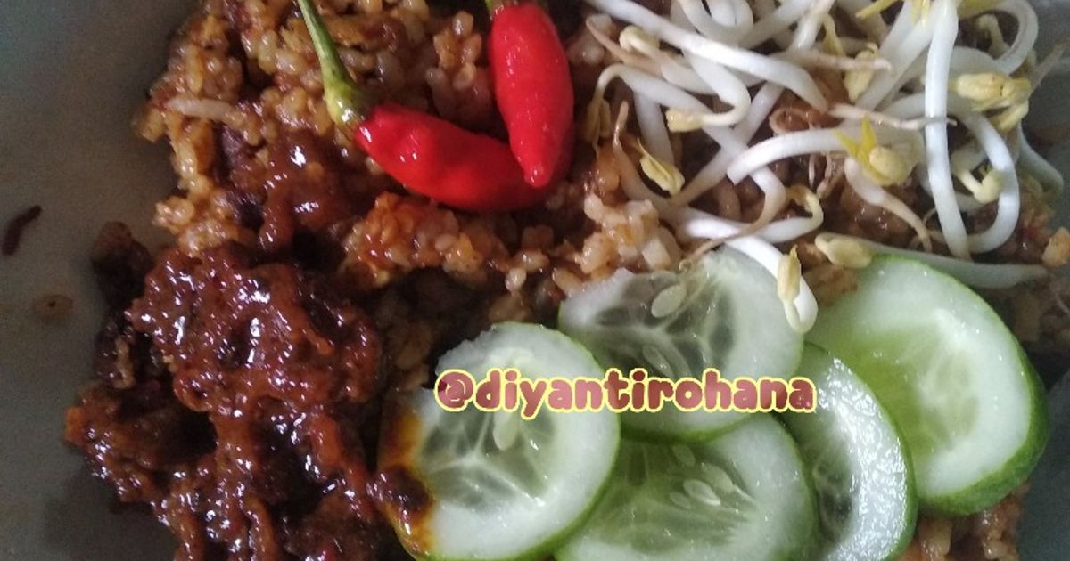 Resep Nasi Goreng Rendang Plus Daun Katuk/Nasgor Busui oleh diyanti ...