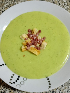 Una foto de Crema de calabacín