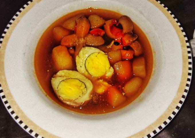 Semur Telur Kentang Sosis