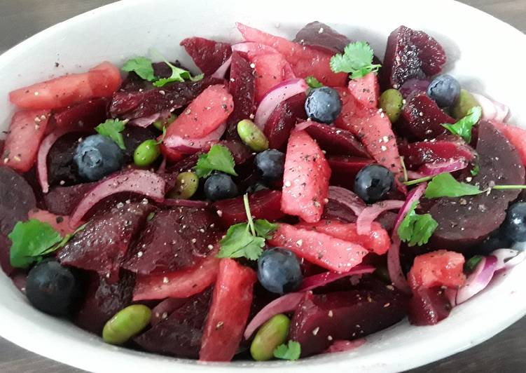 Recipe of Speedy Sig&#39;s Watermelon and fresh Beetroot Salad