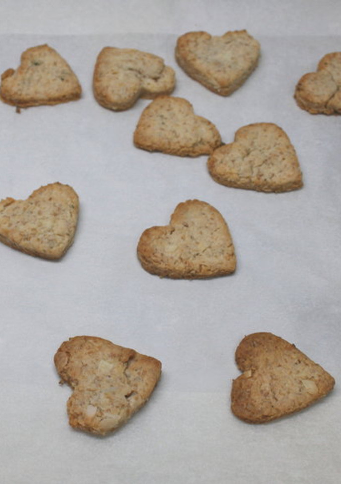 Una foto de Galletas saladas con almendras