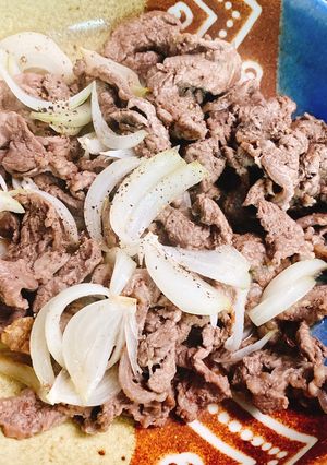 Hình của món Bò Xào Hành Tây.