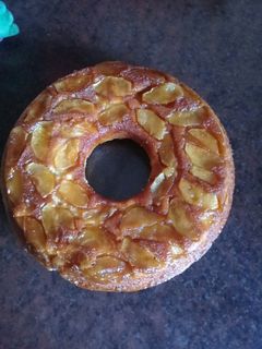 Una foto de TORTA INVERTIDA DE MANZANA🍏😍