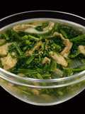 SP.0820 - Canh Cải Bó Xôi Sụn Lưỡi Heo