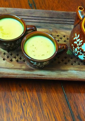 হলুদ দুধ(holud doodh recipe in Bengali) রেসিপির প্রধান ছবি