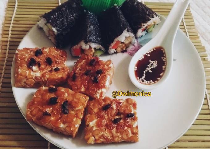 Tempe bakar sushi || grilled yellow bean cake || Dwimonica