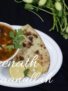A picture of Hyderabadi Nahari or Goat Head and Trotters Stew.