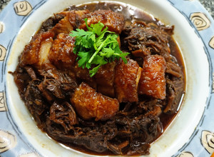 รูปของ หมูสามชั้นตุ๋นผักกาดดองจีน (ผักไชกัว)