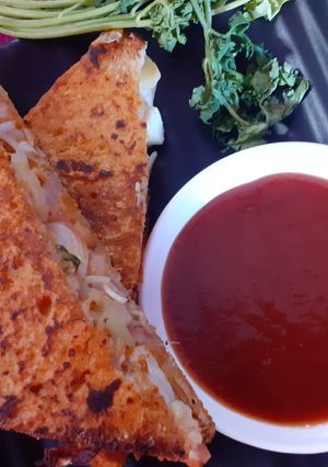 A picture of Pudla Sandwich.