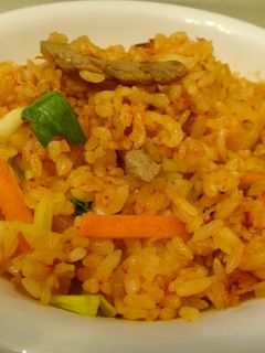 泡菜牛肉炒飯 的食譜成品照片