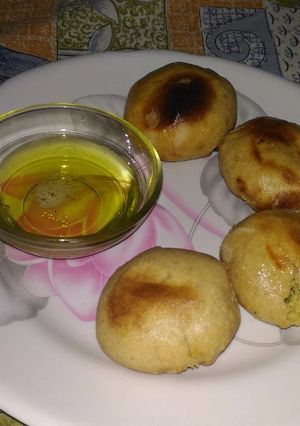 A picture of Masala bati.