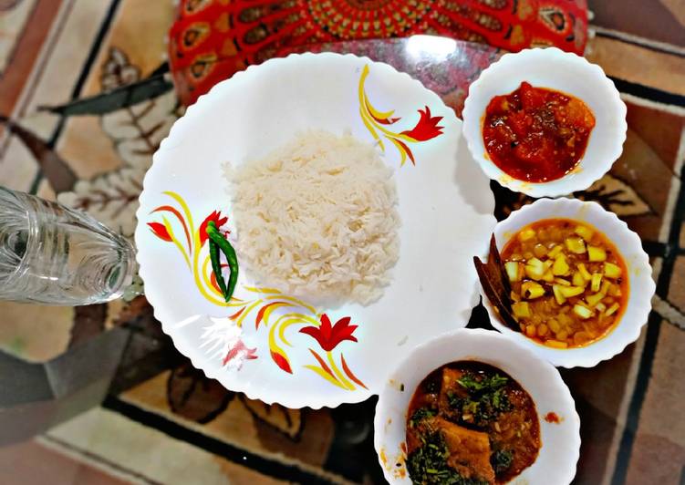 Rice,Narkel Cholar Dal,Dhokar Dalna and Mishty Tomato Chutney