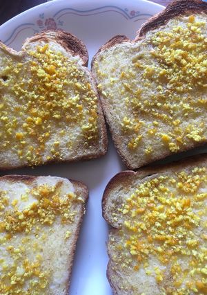 A picture of Orange toast.