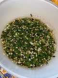 Marinade à la coriandre, miel, gingembre, citron et soja