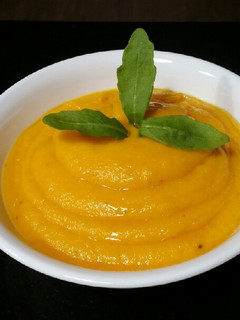 Una foto de Crema de calabaza y zanahoria