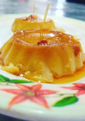 A picture of Caramel custard.