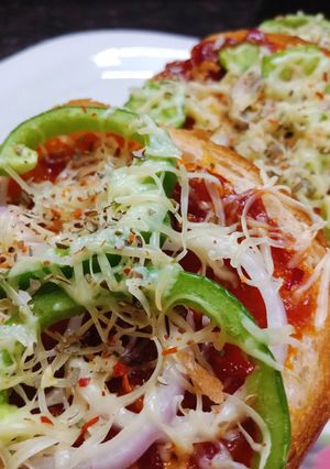 A picture of Sandwich pizza.